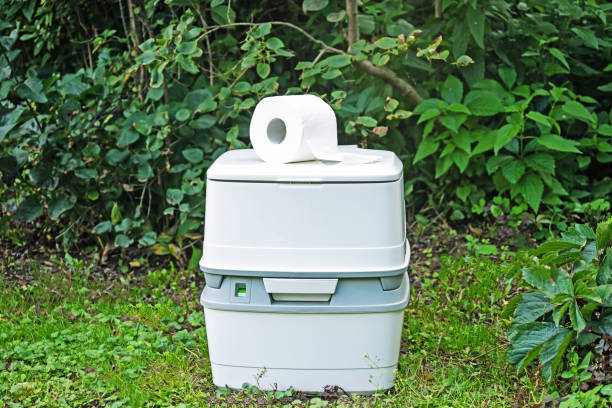Best Porta potty rental near me  in Clayton, IN
